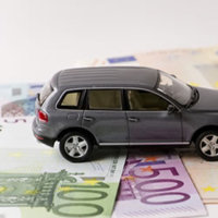 Verbraucherung knnen bei der Kfz-Versicherung eine Menge Geld sparen: Laut Timo Vo vom Bund der Versicherten knnen die Kosten bei gleichem Leistungsumfang jhrlich 500 oder auch 1800 Euro betragen.