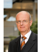 Minister a.D. Prof. Peter Frankenberg ist neues Aufsichtsratsmitglied der Gips-Schüle-Stiftung