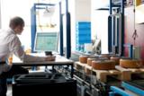 Die Fraunhofer Academy bietet verschiedene Weiterbildungsformate im Bereich Logistik und Produktion 