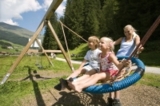 Im Tiroler Feriengebiet Tux-Finkenberg können Familien einzigartige Sommerurlaubserlebnisse sammeln.
