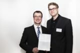 Die Vertriebsingenieure Rainer Höhne und Tim Tohermes nahmen den Award in Empfang