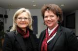 Dr. Karin Uphoff (links) mit der Verbandspräsidentin Petra Ledendecker