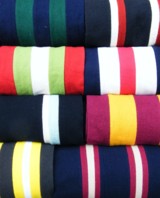 In 90 Farben: College-Schals in Club-Farben