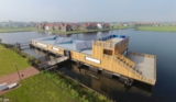 Das schwimmende Infozentrum von Meerstad: ELA Container in Groningen lieferte die Module.