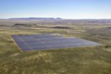 Größtes Solarkraftwerk Südafrikas geht ans Netz.