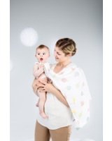 Bloggende Mütter designen mit Babymoov die neue Wickeltuch-Kollektion.