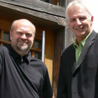 Architekt Peter Brckner (links) mit Souvernitts-Experte Theo Bergauer im Gesprch.