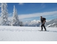 Sportlicher Winterurlaub auf großem Fuß: Schneeschuhwandern in der Silberregion Karwendel