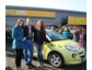 Opel ADAM beschenkt glückliche Gewinnerin aus Hann. Münden
