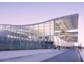 EuroLam ermöglicht natürlichen Rauch- und Wärmeabzug im Lech-Walesa-Flughafen in Danzig durch Lamellenfenster